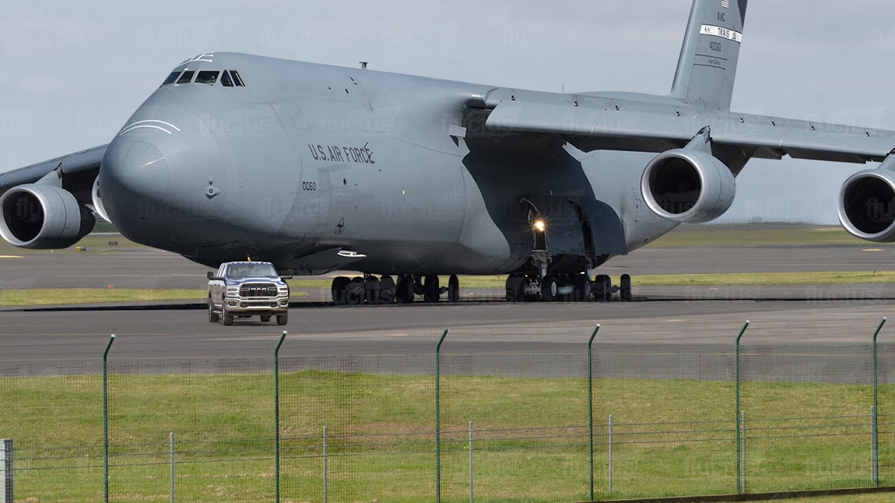 10 Facts About A Day In The Life Of The World’s Largest Aircraft – War ...